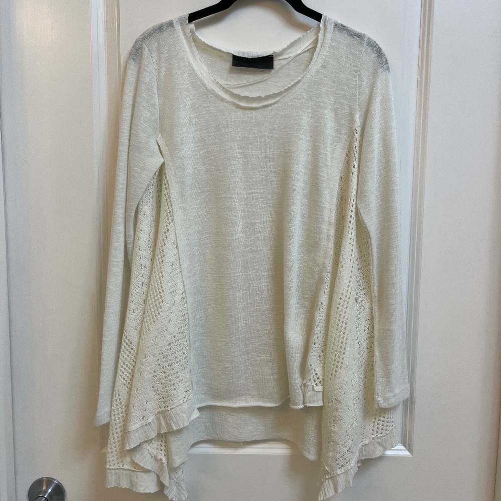 BSB White Long Sleeve Boho Crochet Panel Blouse, Size M